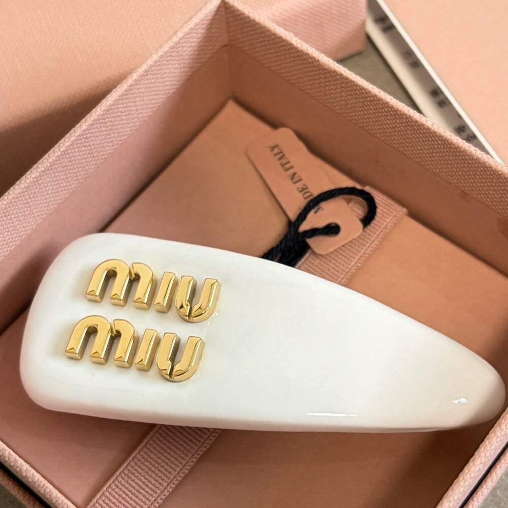 Miu Miu Women's Patent Leather Hair Clip
